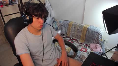 yurii_moody online show from October 28, 7:26 pm