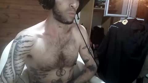 Yuumi online show from November 4, 6:04 am