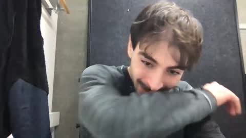 yvesbunnny online show from November 20, 6:05 pm