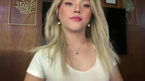 Miss Cali online show from February 6, 6:32 pm