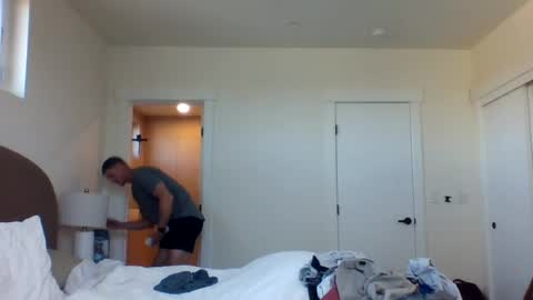 zachschaefer online show from June 21, 1:34 am