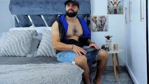 Richard online show from June 25, 3:28 pm