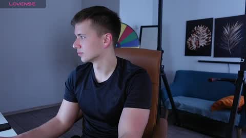 ZACK GILLIAN online show from May 26, 4:57 pm
