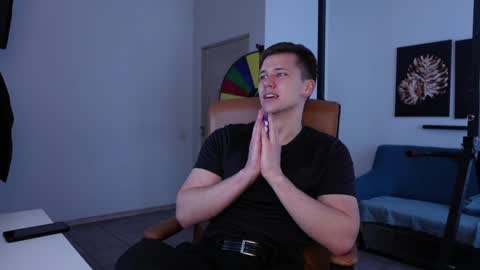 ZACK GILLIAN online show from May 27, 5:10 pm