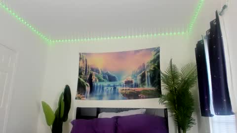 Zack Pipher online show from March 28, 12:17 pm