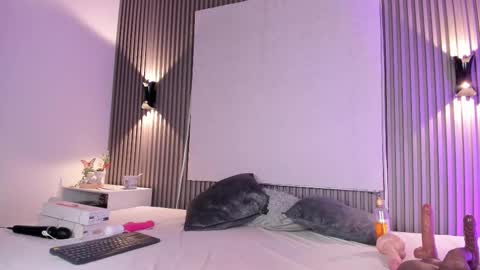 zafira online show from February 21, 2:31 pm