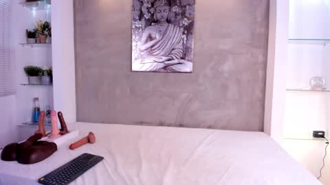 Snapshot of zafiiraa chatting on September 12, 8:00 pm zafira online show from September 12, 8:00 pm