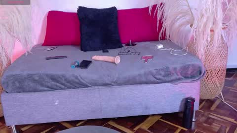 Zafira online show from December 3, 7:03 pm