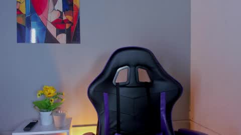 Zafiro Brown online show from March 23, 7:52 pm