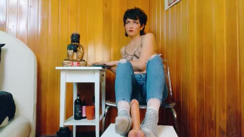 Snapshot of zafiro_gem_ chatting on October 18, 9:19 pm Karina online show from October 18, 9:19 pm