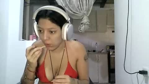 Zafiro online show from July 18, 3:36 pm