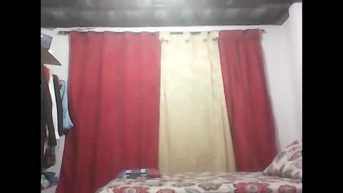 Zafiro online show from December 16, 10:49 pm