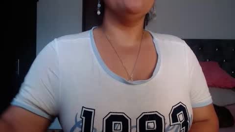 Zahi ... wants to play with everyone...yessss online show from November 6, 2:42 pm