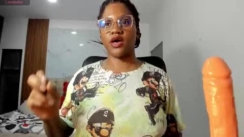 zahra_rose online show from March 20, 12:04 am