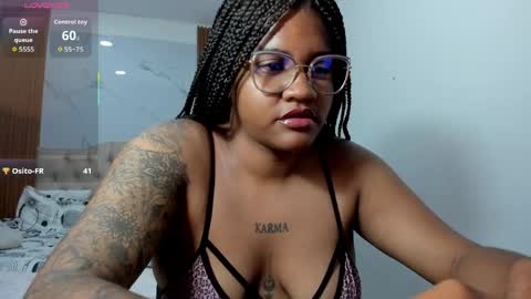 zahra_rose online show from April 18, 12:34 am