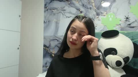 Zaida online show from October 31, 4:51 pm