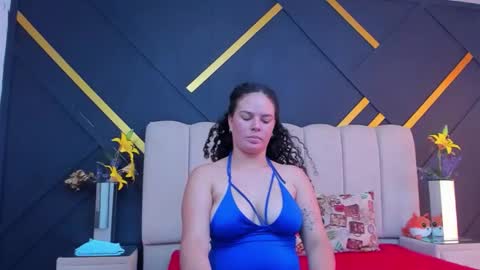 ZamanthaJones online show from February 11, 7:29 pm