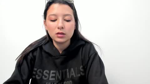 zammii69 online show from October 23, 8:53 pm