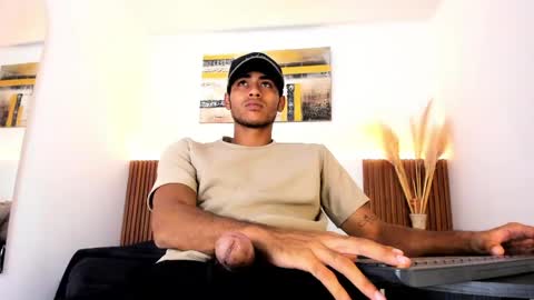 Zander online show from April 23, 1:46 pm