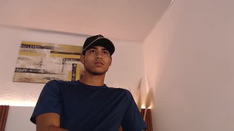 Zander online show from March 21, 1:16 pm