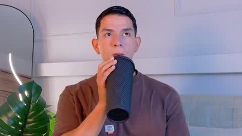 Zane Dawson online show from April 1, 9:45 pm