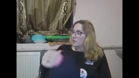 zara_black3 online show from January 5, 4:25 am