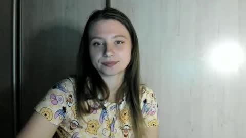 Zara online show from April 15, 4:54 pm