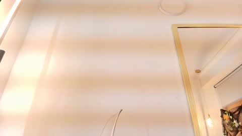 Zarah Andrews online show from October 14, 12:19 pm