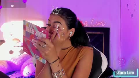 Zara Lim  online show from September 13, 10:23 pm