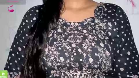 zararaina online show from March 1, 6:45 pm