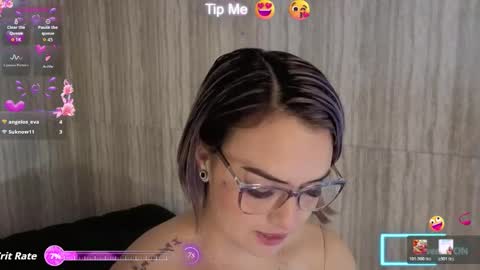 Isabella online show from March 11, 1:03 pm