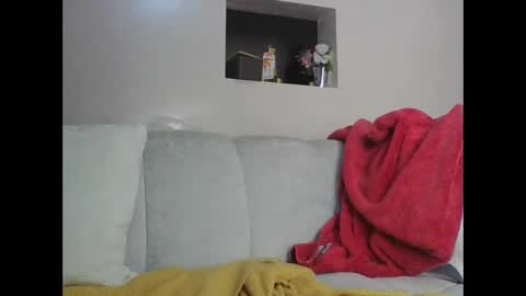 zaricurvy online show from May 8, 11:38 am