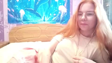 Adelia online show from March 21, 5:13 am