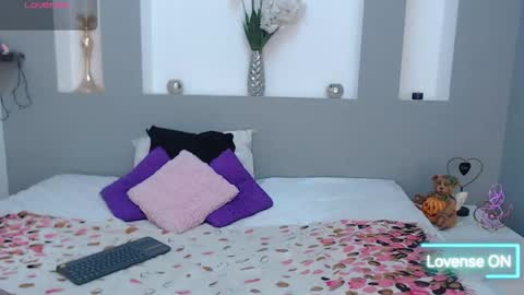 Karolyne online show from January 8, 7:53 pm