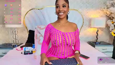 zendayarosse online show from August 4, 10:17 pm