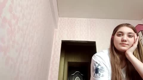 zeniabrossoit online show from March 21, 8:41 am