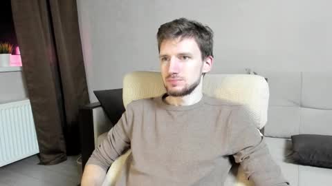 Andrew online show from November 3, 2:01 am