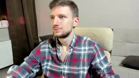 Andrew online show from July 28, 8:45 pm