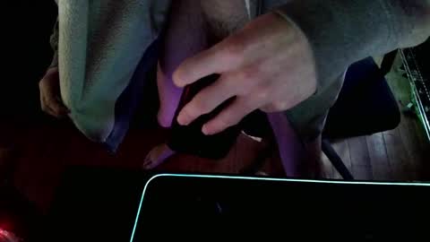 Zerces online show from January 5, 12:53 pm