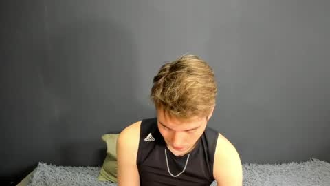 Ethan online show from May 8, 2:50 am