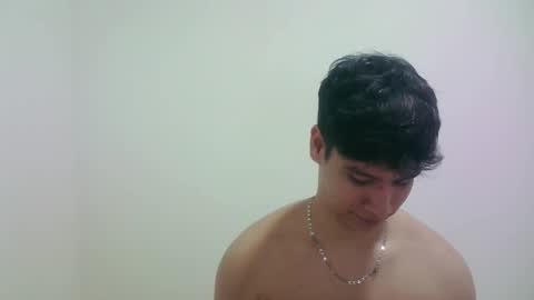 zeus_183 online show from February 24, 7:22 am