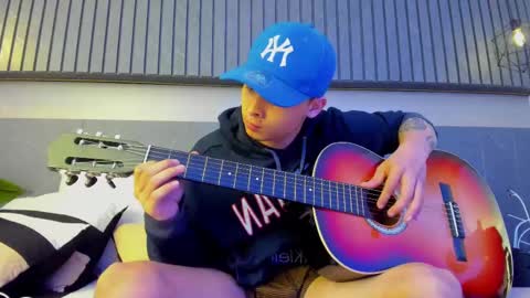 zeus online show from February 15, 11:39 am