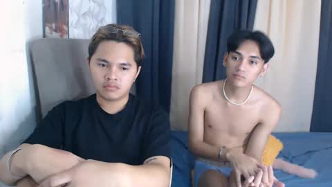 zavier skinny asian online show from February 27, 5:44 am