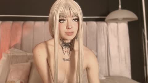 zhally_dee online show from September 26, 7:55 pm