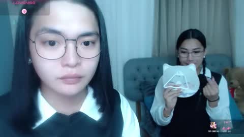 im your lovely zhaviabigcock here online show from May 15, 11:07 am