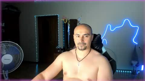 Ziesh online show from June 13, 5:23 pm