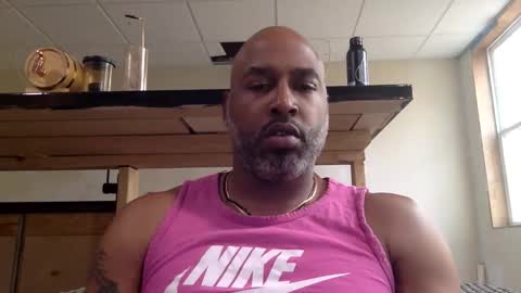 zionlion22 online show from November 8, 6:11 pm