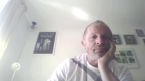 Zippi online show from April 26, 9:40 am