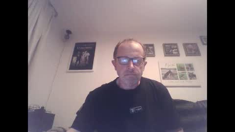 Zippi online show from February 11, 5:50 pm