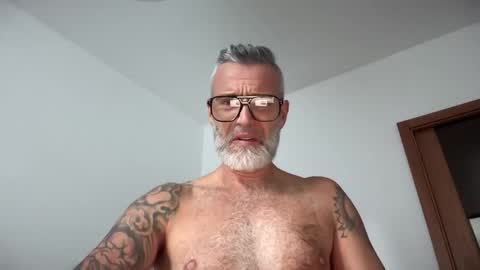 Snapshot of zkopa69 chatting on October 24, 3:02 pm zkopa69 online show from October 24, 3:02 pm